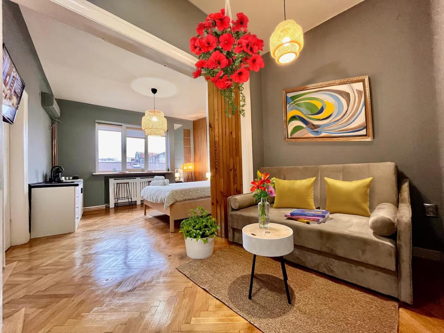 Woodie Studio With Premium Comfort By Piata Unirii Bükreş Dış mekan fotoğraf